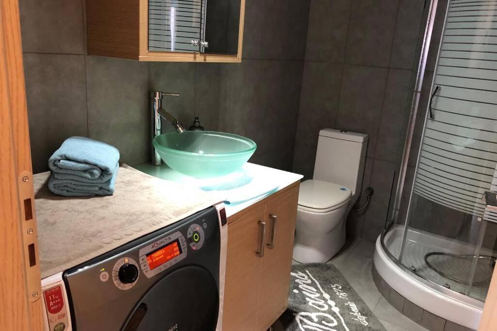 Hitech Appartment Amaliada Extérieur photo