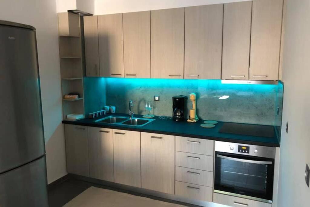 Hitech Appartment Amaliada Extérieur photo